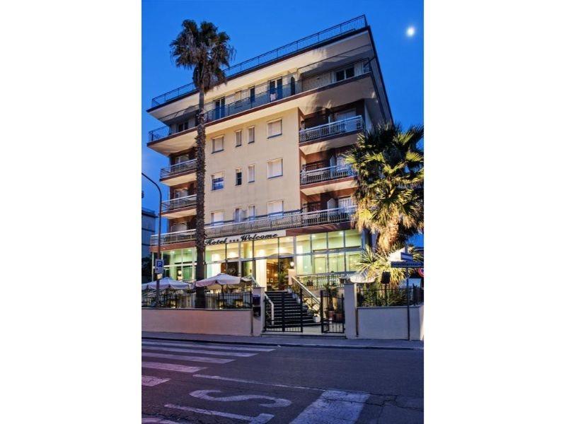 Hotel Welcome San Benedetto del Tronto Exteriör bild