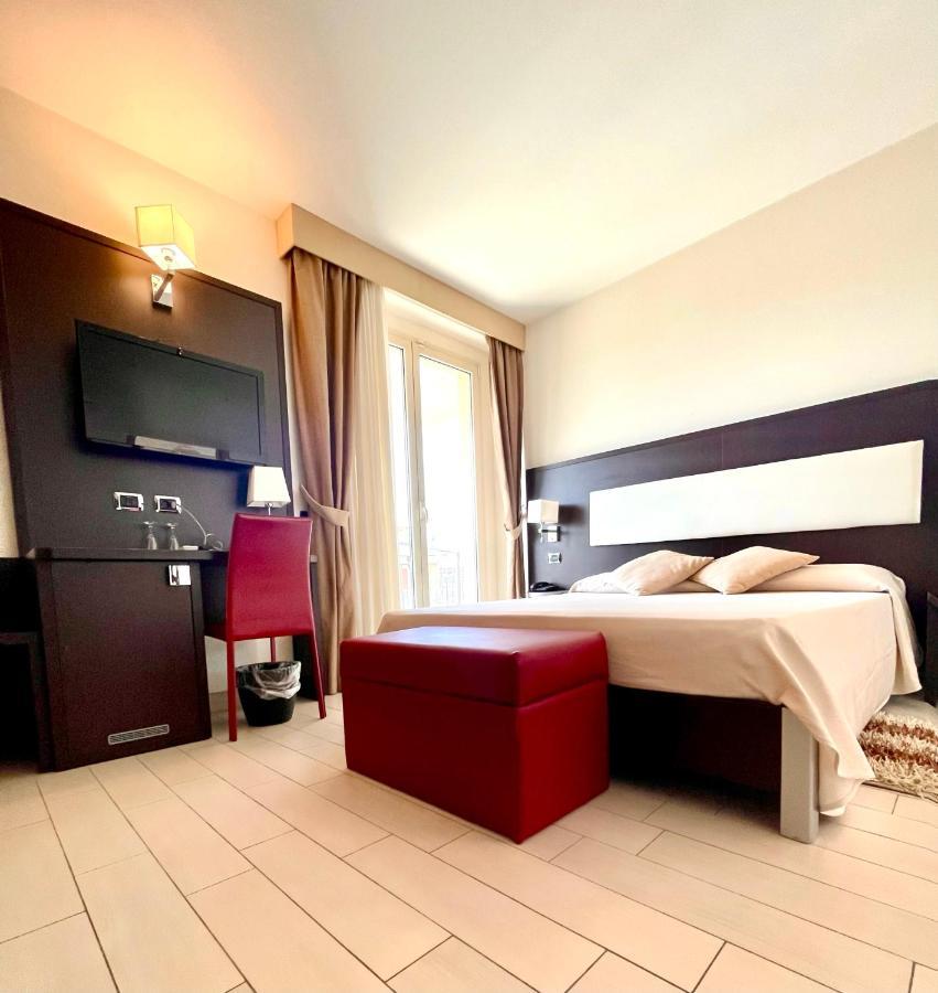 Hotel Welcome San Benedetto del Tronto Exteriör bild